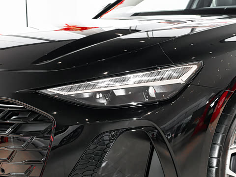 2026�� 2.0T �߹��� �˶���