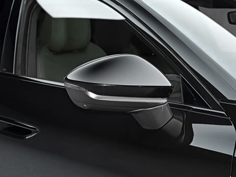 2026�� 2.0T quattro ������