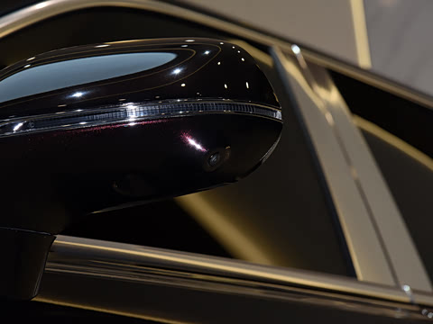 2026�� 4.0T V8 ��ϼ���ư�