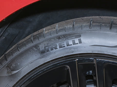 2025�� ����   Ultra ������