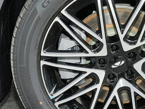 2025�� 260��������������