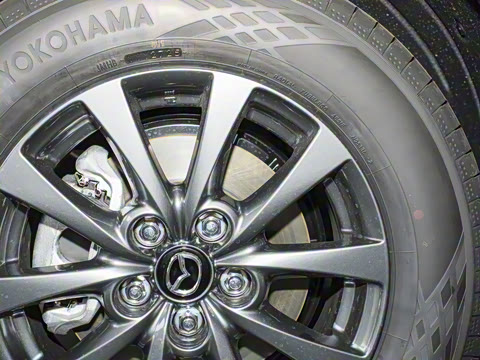 2025�� 2.0L �ֶ�������