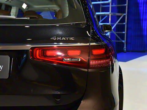 2026�� GLS 450 4MATIC ������