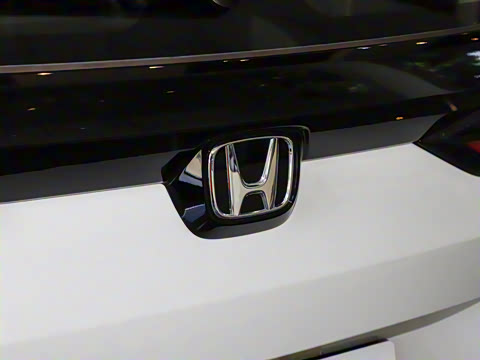 2025�� 240TURBO ���������� 7��