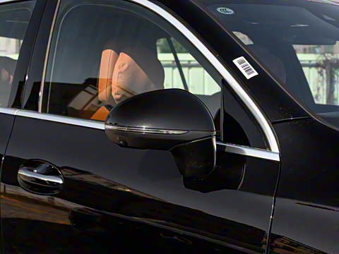 2026�� GLC 300 L 4MATIC ������ 7��