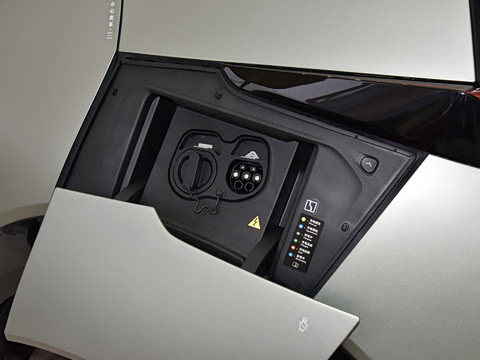 2026�� Max������