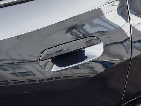 2026�� xDrive30L ������ M�˶���ҹ��װ