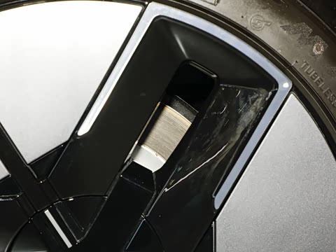 2025�� 820 �������� Ultra