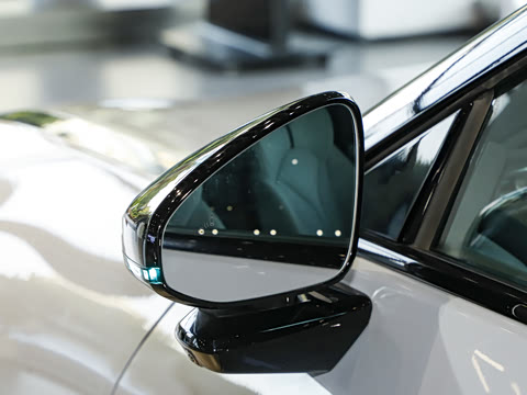 2025�� 820 �������� Ultra