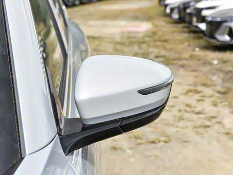 2026�� 2.0TD �Զ��콢 5��