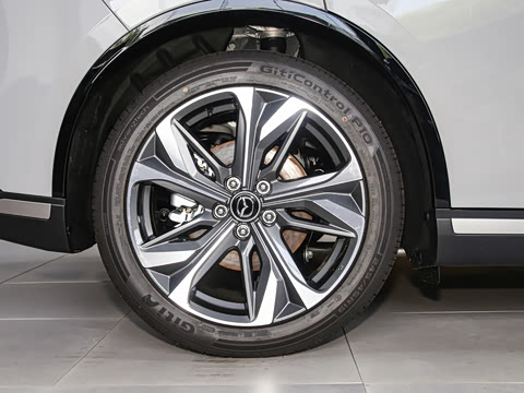 2024�� ����200