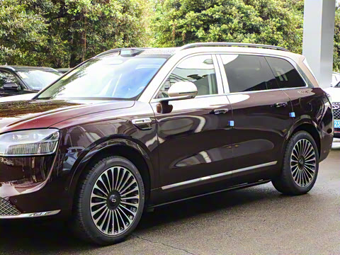 2025�� ���� Ultra�� 100kWh 5����