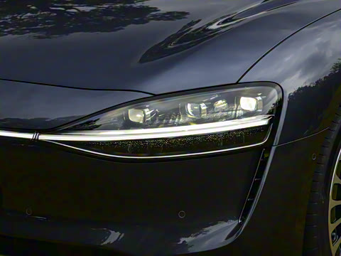 2025�� ���� Ultra��������