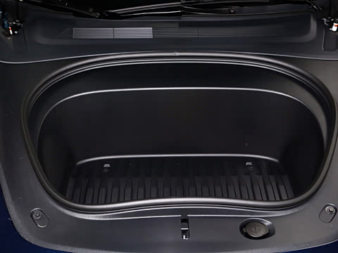 2025�� �Ŀ� ����������