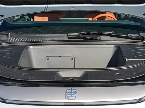 2025�� EV 670KM�����״�������