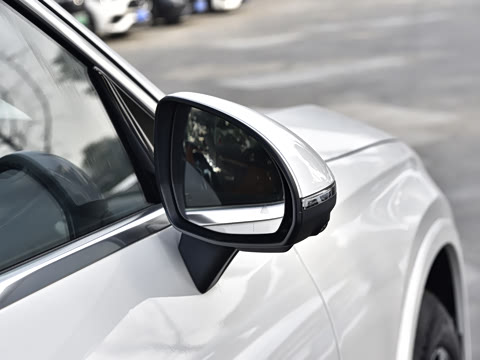 2025�� 350 e L 4MATIC ��ذ�