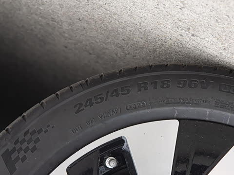 2026�� Pro 300TSI �ǿ���ҫ��