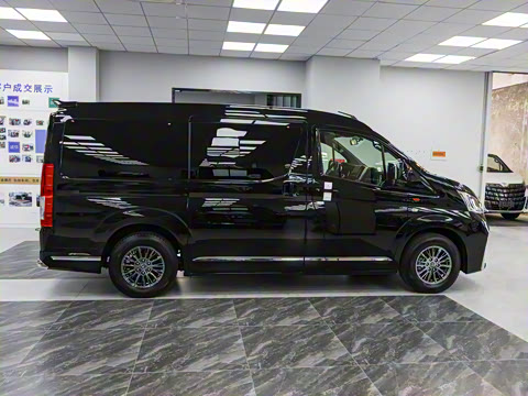 2025�� С�߶� ����