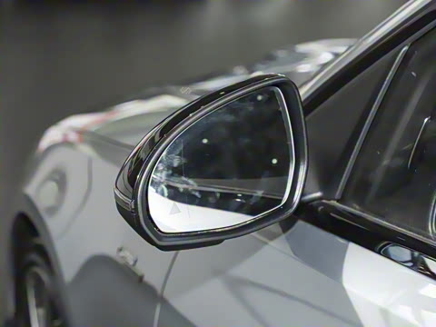 2025�� AMG C 43 4MATIC