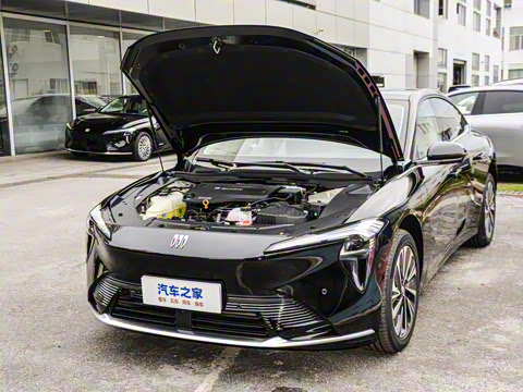 2025�� ������