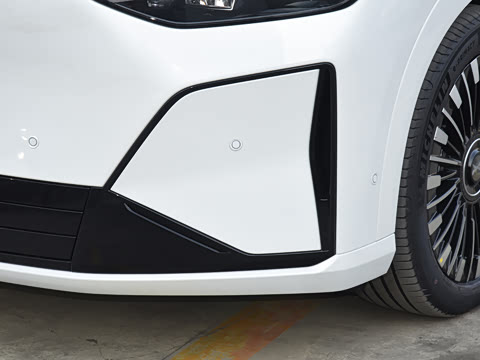 2026�� ���� 650 Ultra