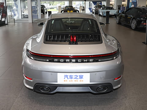 2026�� Carrera 3.0T