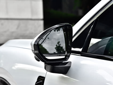 2026�� 235km ����Ǭ��������