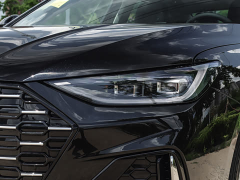 2027�� 1.6T DCT ������
