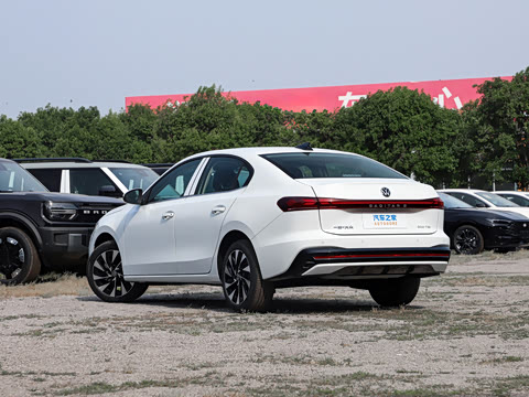 2026�� S 300TSI ������