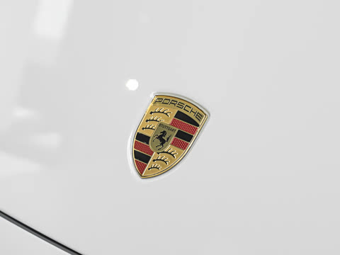 2026�� Carrera 3.0T