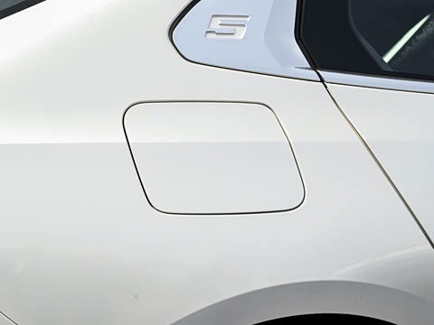 2026�� eDrive 40L M�˶���װ