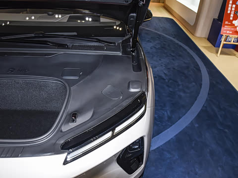 2025�� 102kWh ��ƽ���ر��