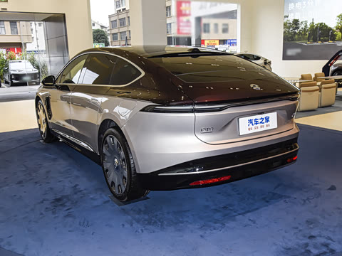 2025�� 102kWh ��ƽ���ر��