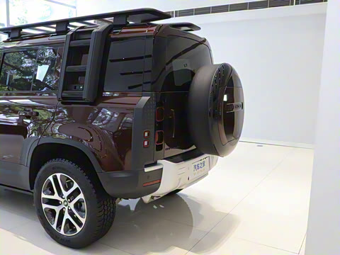 2025�� 110 3.0T P400 �����ر��