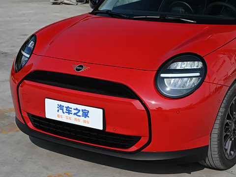 2026�� 466km COOPER E ������