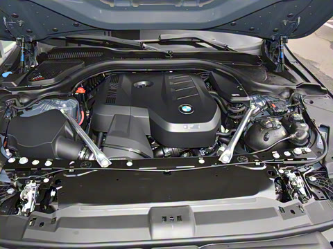 2026�� 530Li ������ M�˶���װ