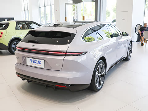 2025�� 100kWh Touring