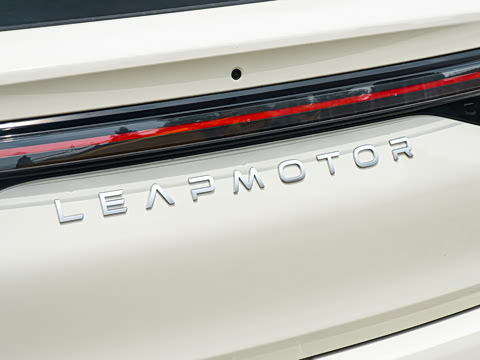 2027�� ���� 300�����״������
