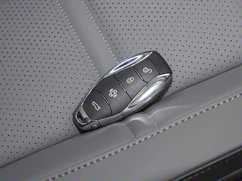 2025�� 520 Max������