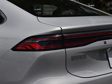 2026�� EV 550km ������