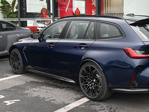 2026�� M3���а� M xDrive ������