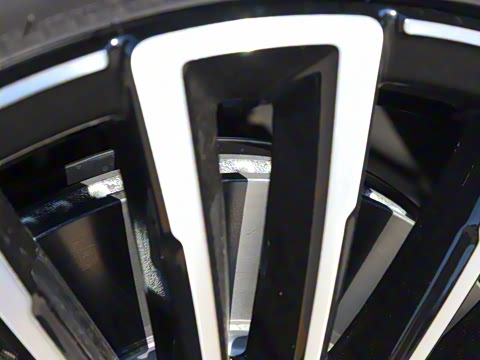 2025�� 185KM�����