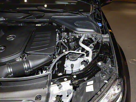 2026�� E 260 �˶���