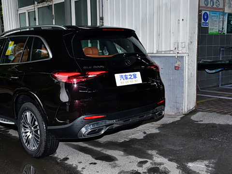 2026�� GLC 300 L 4MATIC ������ 7��