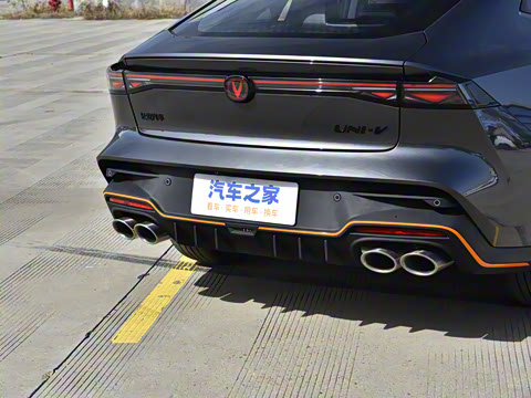 2025�� ������ 2.0T ������