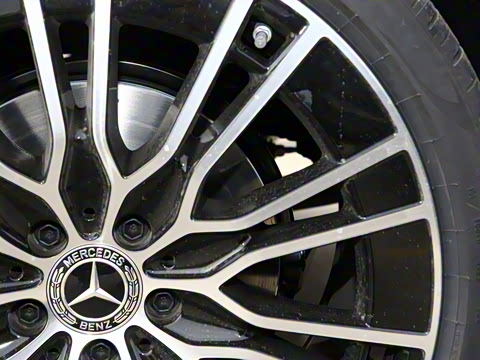 2026�� E 300 L �����