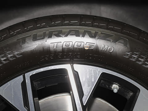 2025�� 350 e L 4MATIC ��ذ�