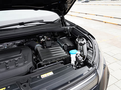 2026�� PRO 380TSI ���� R-Line �����