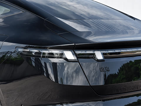 2026�� 701 ������ Ultra