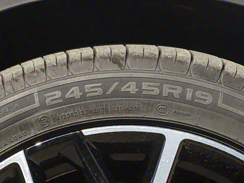 2025�� �Ŀ� 560MAX 185kW